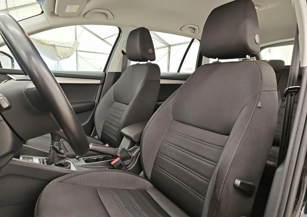 Skoda Octavia cena 68900 przebieg: 145355, rok produkcji 2020 z Skalbmierz małe 379